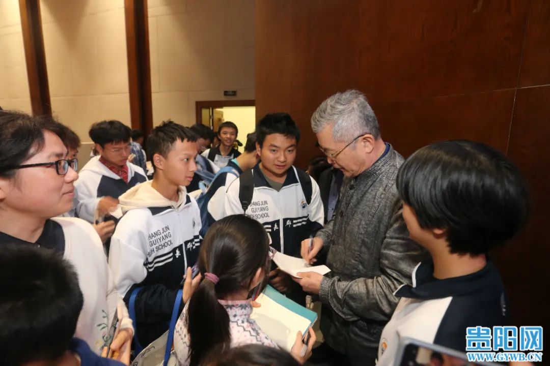 胡某宇事故宣布会回应社会闭怀五大题目