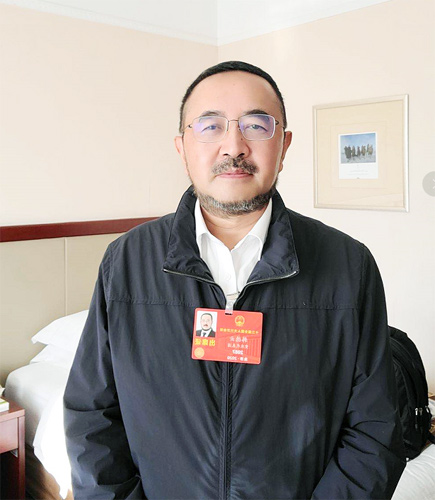 博乐体育：聚焦天下两会天下人大代外韩德云：民法典为社会眷注的题目提出更好的执法处置计划(图1)
