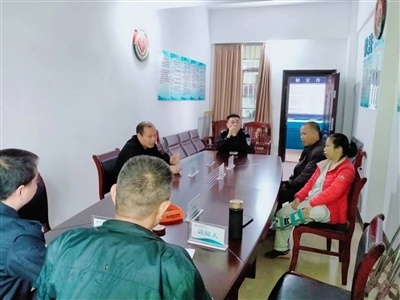 博乐体育：合怀社会热“典” 回应涉“宠”纠葛——湖南衡阳中院聚焦宠物照料纠葛、外率豢养宠物举动(图2)