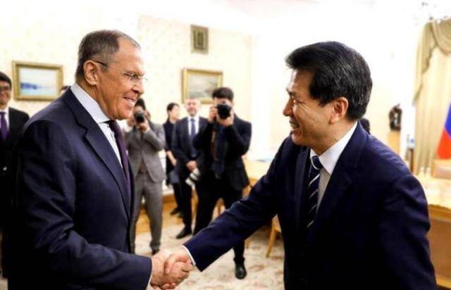 博乐体育：对越打击战产生后邦际社会都有些什么响应？大大批邦度立场同等(图6)