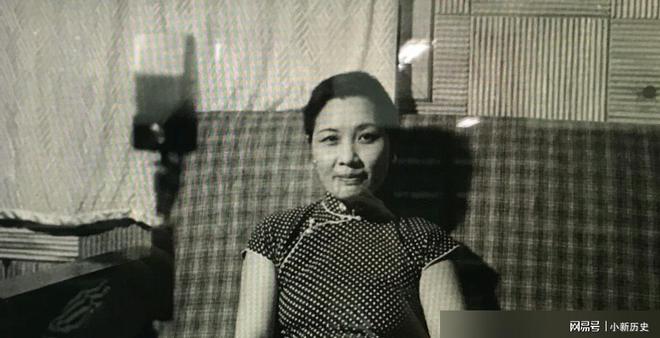 博乐体育：03年宋美龄于睡梦中离世越日清晨遗体被裹正在羊毛毯中抬出公寓(图3)