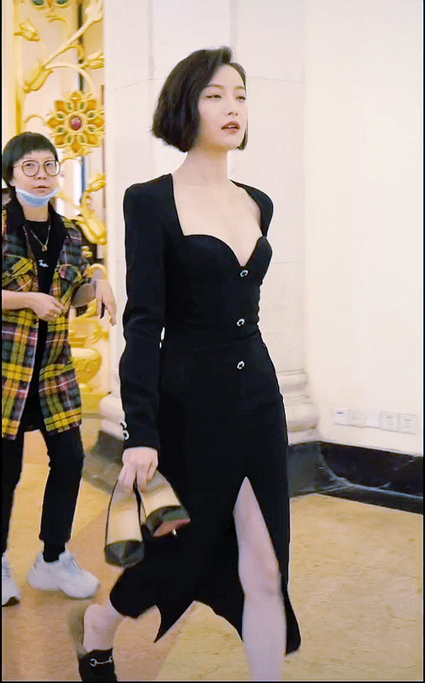 博乐体育：文娱圈的那些“腿精”美女个个都是公共的梦中情腿！(图19)